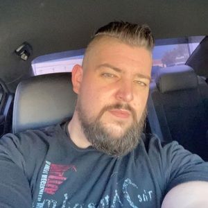 Meet your Posher, Kenneth